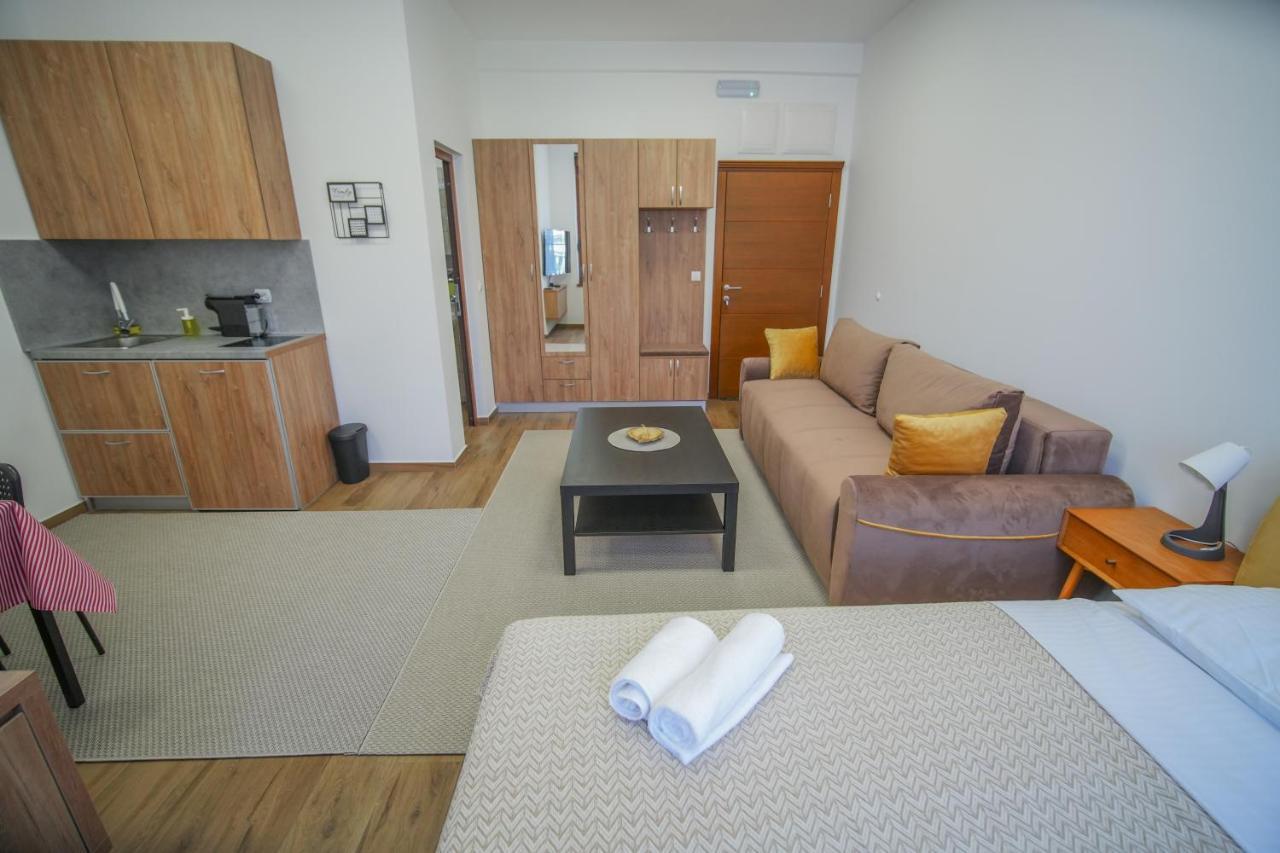 Prenociste Sole Aparthotel Vranje Exterior photo